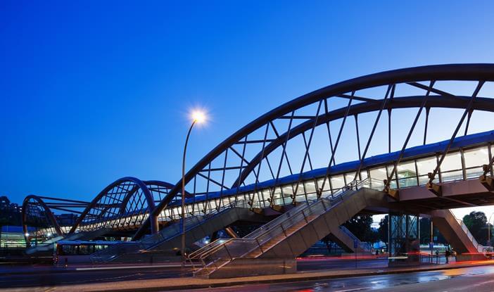 Estação Cidade Nova e Passarela de Pedestres