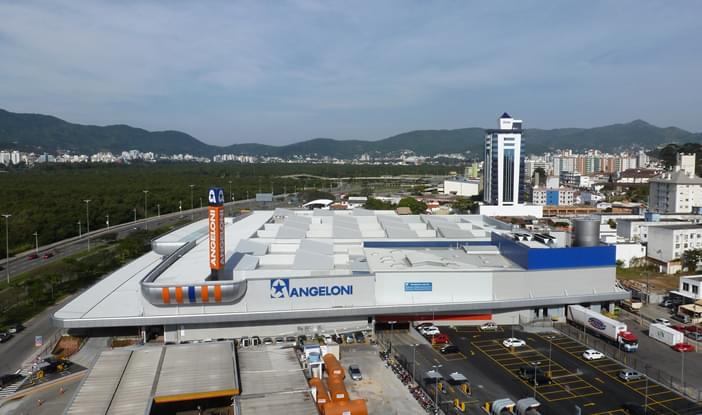 Centro Comercial Angeloni Agronômica - Beira Mar