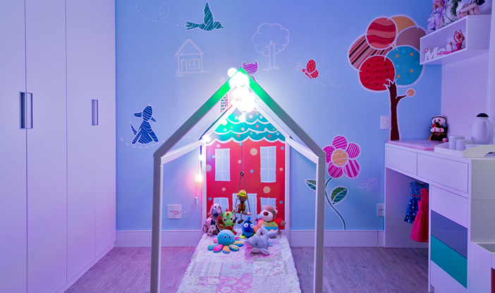 Quarto de bebê montessoriano