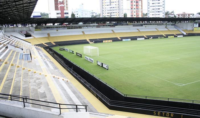 Estádio Heriberto Hulse