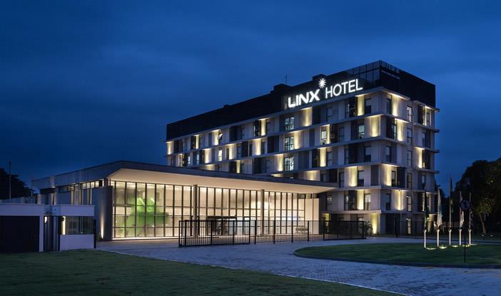 Linx Hotel International