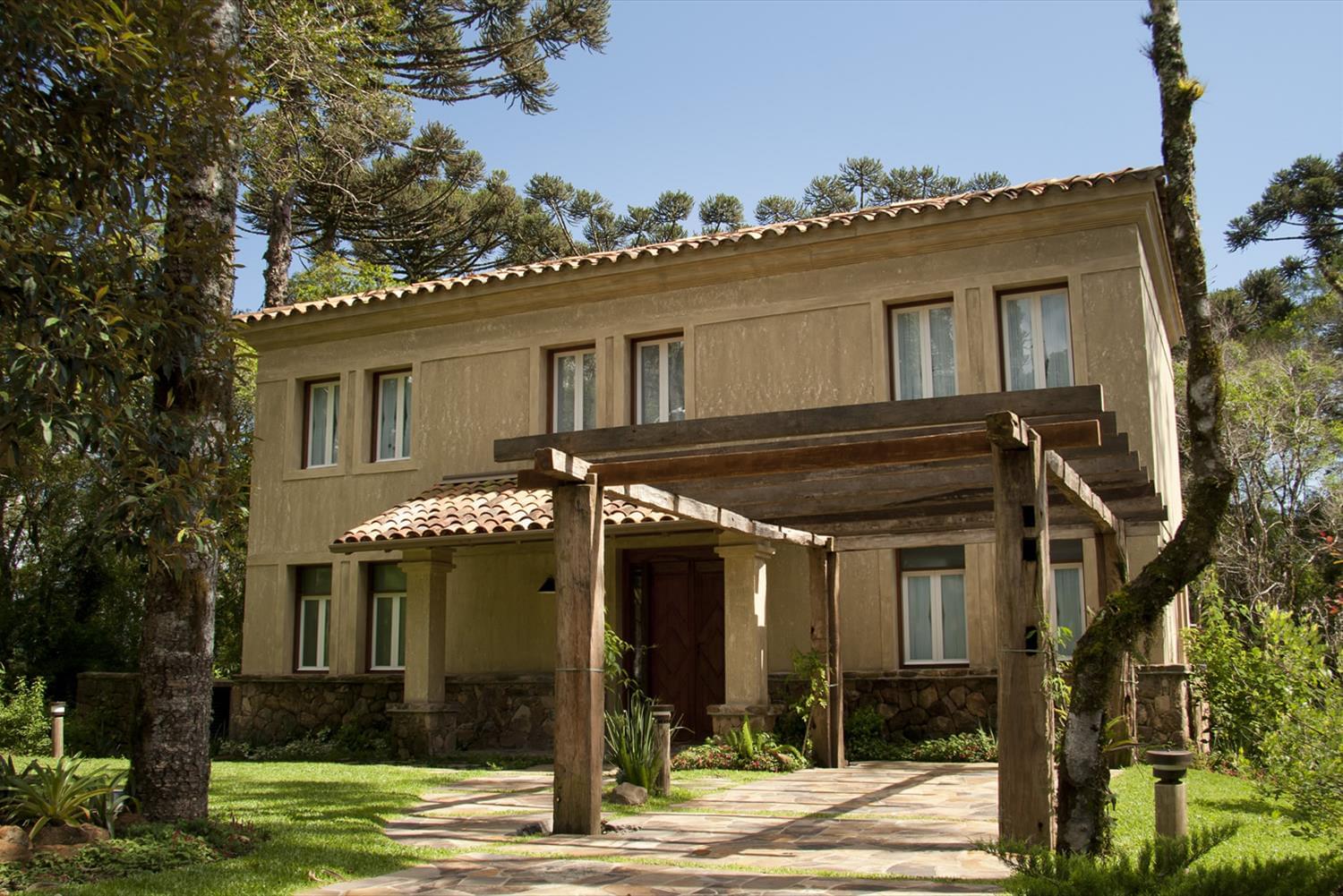 residencia de estilo toscano