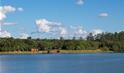 Pavilhão Flutuante e o Vestiário na Represa